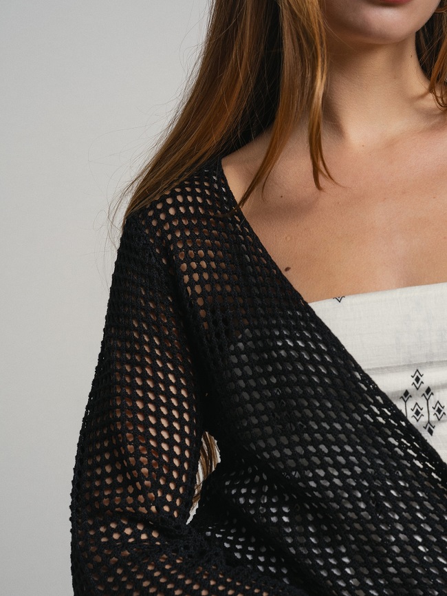 CHAQUETA DE CROCHET CON NUDO - Imagen 2